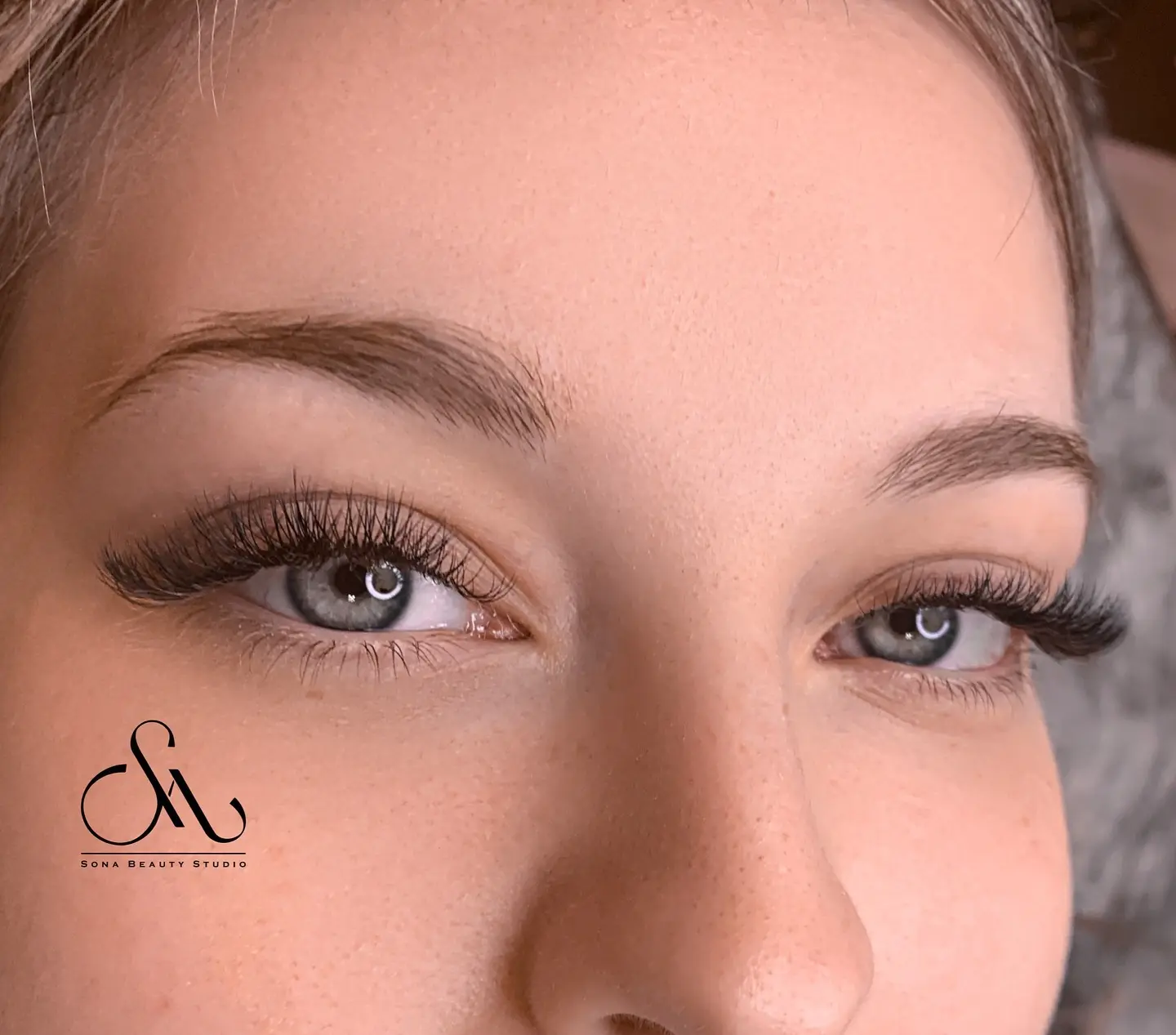 Referenz: Wimpernverlängerung im Sona Beautystudio Coburg