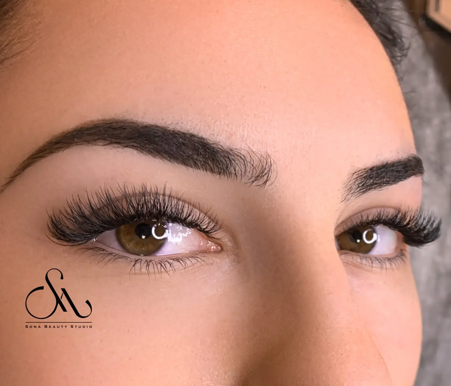 Referenz: Wimpernverlängerung im Sona Beautystudio Coburg